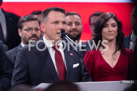  18.05.2025 WARSZAWA<br />
WYBORY PREZYDENCKIE 2025<br />
WIECZOR WYBORCZY SLAWOMIRA MENTZENA<br />
N/Z SLAWOMIR MENTZEN EWA ZAJACZKOWSKA HERNIK<br />
FOT. ANTONI BYSZEWSKI/FOTONEWS 