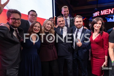  18.05.2025 WARSZAWA<br />
WYBORY PREZYDENCKIE 2025<br />
WIECZOR WYBORCZY SLAWOMIRA MENTZENA<br />
N/Z WOJCIECH MACHULSKI BARTOSZ BOCHENCZAK EWA ZAJACZKOWSKA HERNIK<br />
FOT. ANTONI BYSZEWSKI/FOTONEWS 