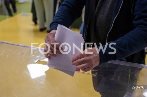  18.05.2025 OTWOCK<br />
WYBORY PREZYDENCKIE 2025<br />
N/Z GLOSOWANIE<br />
FOT. MARCIN BANASZKIEWICZ/FOTONEWS  