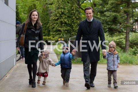  18.05.2025 JOZEFOW<br />
WYBORY PREZYDENCKIE 2025<br />
N/Z KARINA BOSAK KRZYSZTOF BOSAK<br />
FOT. MARCIN BANASZKIEWICZ/FOTONEWS  