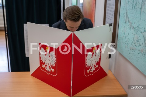  18.05.2025 JOZEFOW<br />
WYBORY PREZYDENCKIE 2025<br />
N/Z KRZYSZTOF BOSAK<br />
FOT. MARCIN BANASZKIEWICZ/FOTONEWS  
