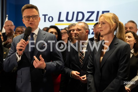  18.05.2025 WARSZAWA<br />
WYBORY PREZYDENCKIE 2025<br />
WIECZOR WYBORCZY SZYMONA HOLOWNI<br />
N/Z SZYMON HOLOWNIA URSZULA BRZEZINSKA HOLOWNIA<br />
FOT. MARCIN BANASZKIEWICZ/FOTONEWS  