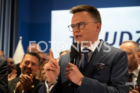  18.05.2025 WARSZAWA<br />
WYBORY PREZYDENCKIE 2025<br />
WIECZOR WYBORCZY SZYMONA HOLOWNI<br />
N/Z SZYMON HOLOWNIA<br />
FOT. MARCIN BANASZKIEWICZ/FOTONEWS  