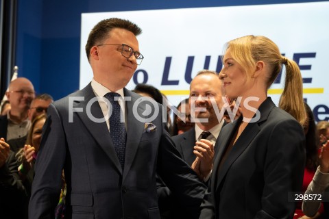  18.05.2025 WARSZAWA<br />
WYBORY PREZYDENCKIE 2025<br />
WIECZOR WYBORCZY SZYMONA HOLOWNI<br />
N/Z SZYMON HOLOWNIA URSZULA BRZEZINSKA HOLOWNIA<br />
FOT. MARCIN BANASZKIEWICZ/FOTONEWS  