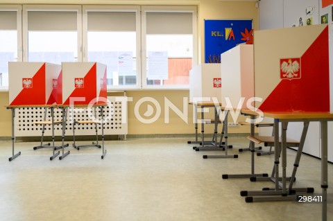  18.05.2025 WARSZAWA<br />
WYBORY PREZYDENCKIE 2025<br />
N/Z LOKAL WYBORCZY<br />
 