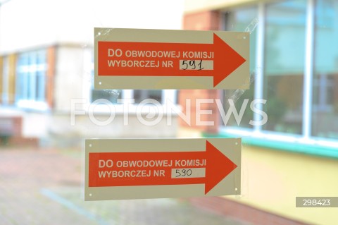  18.05.2025 WARSZAWA<br />
WYBORY PREZYDENCKIE 2025<br />
N/Z NAPIS DO OBWODOWEJ KOMISJI WYBORCZEJ<br />
 