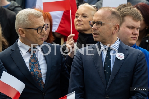 19.05.2025 WARSZAWA<br />
KONFERENCJA PRASOWA RAFALA TRZASKOWSKIEGO<br />
N/Z KRZYSZTOF KWIATKOWSKI MICHAL SZCZERBA<br />
FOT. MARCIN BANASZKIEWICZ/FOTONEWS  