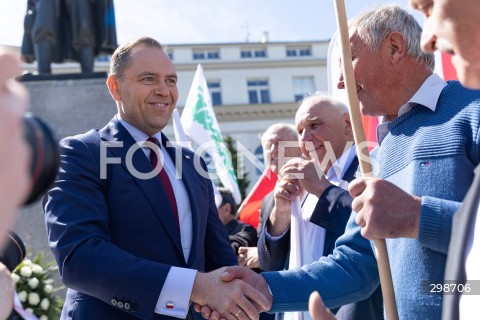  20.05.2025 WARSZAWA<br />
KONFERENCJA PRASOWA KANDYDATA NA PREZYDENTA RP KAROLA NAWROCKIEGO W WARSZAWIE<br />
N/Z KAROL NAWROCKI<br />
FOT. ANTONI BYSZEWSKI/FOTONEWS 