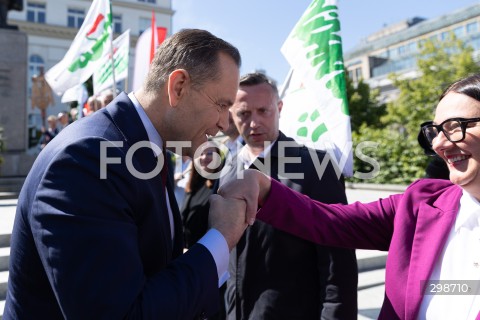  20.05.2025 WARSZAWA<br />
KONFERENCJA PRASOWA KANDYDATA NA PREZYDENTA RP KAROLA NAWROCKIEGO W WARSZAWIE<br />
N/Z KAROL NAWROCKI<br />
FOT. ANTONI BYSZEWSKI/FOTONEWS 