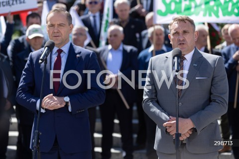  20.05.2025 WARSZAWA<br />
KONFERENCJA PRASOWA KANDYDATA NA PREZYDENTA RP KAROLA NAWROCKIEGO W WARSZAWIE<br />
N/Z KAROL NAWROCKI TOMASZ OBSZANSKI<br />
FOT. ANTONI BYSZEWSKI/FOTONEWS 