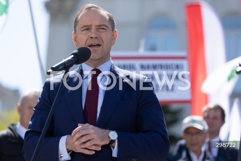  20.05.2025 WARSZAWA<br />
KONFERENCJA PRASOWA KANDYDATA NA PREZYDENTA RP KAROLA NAWROCKIEGO W WARSZAWIE<br />
N/Z KAROL NAWROCKI<br />
FOT. ANTONI BYSZEWSKI/FOTONEWS 