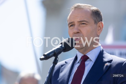  20.05.2025 WARSZAWA<br />
KONFERENCJA PRASOWA KANDYDATA NA PREZYDENTA RP KAROLA NAWROCKIEGO W WARSZAWIE<br />
N/Z KAROL NAWROCKI<br />
FOT. ANTONI BYSZEWSKI/FOTONEWS 