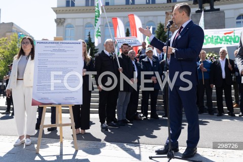  20.05.2025 WARSZAWA<br />
KONFERENCJA PRASOWA KANDYDATA NA PREZYDENTA RP KAROLA NAWROCKIEGO W WARSZAWIE<br />
N/Z KAROL NAWROCKI<br />
FOT. ANTONI BYSZEWSKI/FOTONEWS 