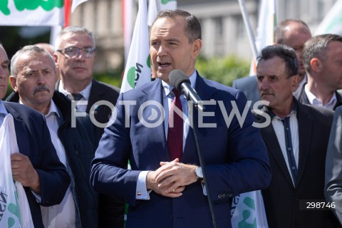  20.05.2025 WARSZAWA<br />
KONFERENCJA PRASOWA KANDYDATA NA PREZYDENTA RP KAROLA NAWROCKIEGO W WARSZAWIE<br />
N/Z KAROL NAWROCKI<br />
FOT. ANTONI BYSZEWSKI/FOTONEWS 