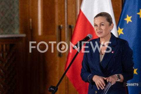  21.05.2025 WARSZAWA<br />
KONFERENCJA PRASOWA KIEROWNICTWA MINISTERSTWA EDUKACJI NARODOWEJ<br />
N/Z BARBARA NOWACKA<br />
FOT. ANTONI BYSZEWSKI/FOTONEWS 