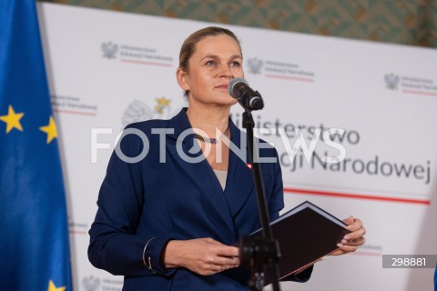  21.05.2025 WARSZAWA<br />
KONFERENCJA PRASOWA KIEROWNICTWA MINISTERSTWA EDUKACJI NARODOWEJ<br />
N/Z BARBARA NOWACKA<br />
FOT. ANTONI BYSZEWSKI/FOTONEWS 