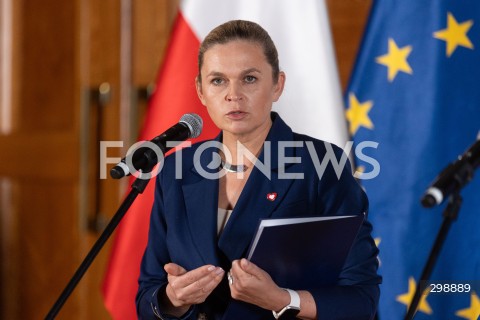 21.05.2025 WARSZAWA<br />
KONFERENCJA PRASOWA KIEROWNICTWA MINISTERSTWA EDUKACJI NARODOWEJ<br />
N/Z BARBARA NOWACKA<br />
FOT. ANTONI BYSZEWSKI/FOTONEWS 