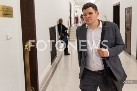  21.05.2025 WARSZAWA<br />
POSIEDZENIE SEJMU W WARSZAWIE<br />
N/Z ADAM GOMOLA<br />
FOT. ANTONI BYSZEWSKI/FOTONEWS 