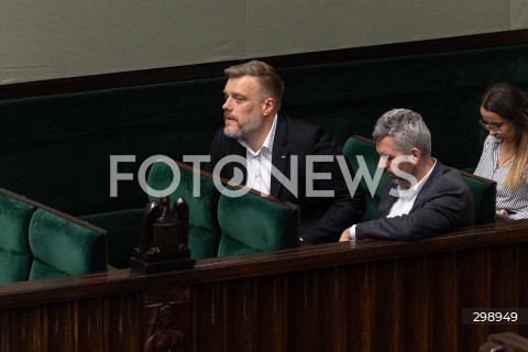  21.05.2025 WARSZAWA<br />
POSIEDZENIE SEJMU W WARSZAWIE<br />
N/Z ADRIAN ZANDBERG<br />
FOT. ANTONI BYSZEWSKI/FOTONEWS 