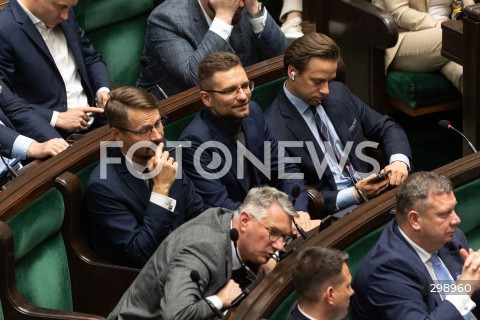 21.05.2025 WARSZAWA<br />
POSIEDZENIE SEJMU W WARSZAWIE<br />
N/Z MICHAL WAWER KRZYSZTOF BOSAK<br />
FOT. ANTONI BYSZEWSKI/FOTONEWS 