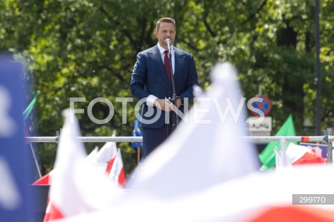  25.05.2025 WARSZAWA<br />
WIELKI MARSZ PATRIOTOW - MARSZ KANDYDATA NA PREZYDENTA RP RAFALA TRZASKOWSKIEGO W WARSZAWIE<br />
N/Z RAFAL TRZASKOWSKI<br />
FOT. ANTONI BYSZEWSKI/FOTONEWS 