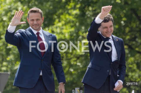  25.05.2025 WARSZAWA<br />
WIELKI MARSZ PATRIOTOW - MARSZ KANDYDATA NA PREZYDENTA RP RAFALA TRZASKOWSKIEGO W WARSZAWIE<br />
N/Z NICUSOR DAN RAFAL TRZASKOWSKI<br />
FOT. ANTONI BYSZEWSKI/FOTONEWS 