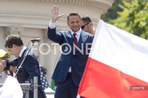  25.05.2025 WARSZAWA<br />
WIELKI MARSZ PATRIOTOW - MARSZ KANDYDATA NA PREZYDENTA RP RAFALA TRZASKOWSKIEGO W WARSZAWIE<br />
N/Z RAFAL TRZASKOWSKI<br />
FOT. ANTONI BYSZEWSKI/FOTONEWS 