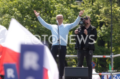  25.05.2025 WARSZAWA<br />
WIELKI MARSZ PATRIOTOW - MARSZ KANDYDATA NA PREZYDENTA RP RAFALA TRZASKOWSKIEGO W WARSZAWIE<br />
N/Z WLODZIMIERZ CZARZASTY<br />
FOT. ANTONI BYSZEWSKI/FOTONEWS 