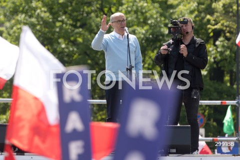  25.05.2025 WARSZAWA<br />
WIELKI MARSZ PATRIOTOW - MARSZ KANDYDATA NA PREZYDENTA RP RAFALA TRZASKOWSKIEGO W WARSZAWIE<br />
N/Z WLODZIMIERZ CZARZASTY<br />
FOT. ANTONI BYSZEWSKI/FOTONEWS 