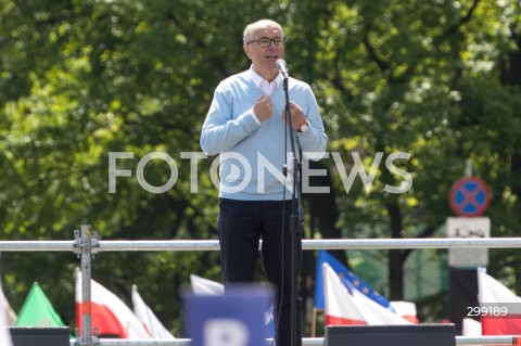  25.05.2025 WARSZAWA<br />
WIELKI MARSZ PATRIOTOW - MARSZ KANDYDATA NA PREZYDENTA RP RAFALA TRZASKOWSKIEGO W WARSZAWIE<br />
N/Z WLODZIMIERZ CZARZASTY<br />
FOT. ANTONI BYSZEWSKI/FOTONEWS 