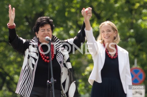  25.05.2025 WARSZAWA<br />
WIELKI MARSZ PATRIOTOW - MARSZ KANDYDATA NA PREZYDENTA RP RAFALA TRZASKOWSKIEGO W WARSZAWIE<br />
N/Z JOANNA SENYSZYN MALGORZATA TRZASKOWSKA<br />
FOT. ANTONI BYSZEWSKI/FOTONEWS 