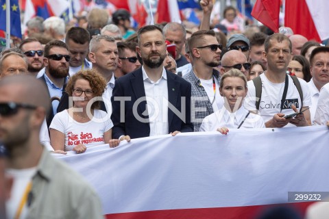  25.05.2025 WARSZAWA<br />
WIELKI MARSZ PATRIOTOW - MARSZ KANDYDATA NA PREZYDENTA RP RAFALA TRZASKOWSKIEGO W WARSZAWIE<br />
N/Z WLADYSLAW KOSINIAK - KAMYSZ<br />
FOT. ANTONI BYSZEWSKI/FOTONEWS 