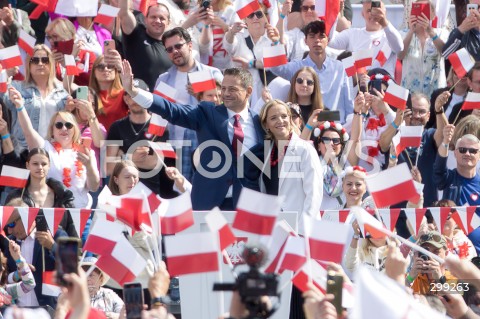  25.05.2025 WARSZAWA<br />
WIELKI MARSZ PATRIOTOW - MARSZ KANDYDATA NA PREZYDENTA RP RAFALA TRZASKOWSKIEGO W WARSZAWIE<br />
N/Z RAFAL TRZASKOWSKI MALGORZATA TRZASKOWSKA<br />
FOT. ANTONI BYSZEWSKI/FOTONEWS 