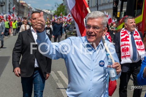  25.05.2025 WARSZAWA<br />
MARSZ ZA POLSKA<br />
MARSZ ZWOLENNIKOW KAROLA NAWROCKIEGO<br />
N/Z STANISLAW KARCZEWSKI<br />
FOT. MARCIN BANASZKIEWICZ/FOTONEWS  