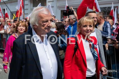  25.05.2025 WARSZAWA<br />
MARSZ ZA POLSKA<br />
MARSZ ZWOLENNIKOW KAROLA NAWROCKIEGO<br />
N/Z RYSZARD TERLECKI<br />
FOT. MARCIN BANASZKIEWICZ/FOTONEWS  