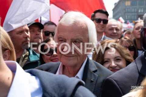  25.05.2025 WARSZAWA<br />
MARSZ ZA POLSKA<br />
MARSZ ZWOLENNIKOW KAROLA NAWROCKIEGO<br />
N/Z RYSZARD TERLECKI<br />
FOT. MARCIN BANASZKIEWICZ/FOTONEWS  