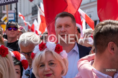  25.05.2025 WARSZAWA<br />
MARSZ ZA POLSKA<br />
MARSZ ZWOLENNIKOW KAROLA NAWROCKIEGO<br />
N/Z PRZEMYSLAW CZARNEK<br />
FOT. MARCIN BANASZKIEWICZ/FOTONEWS  