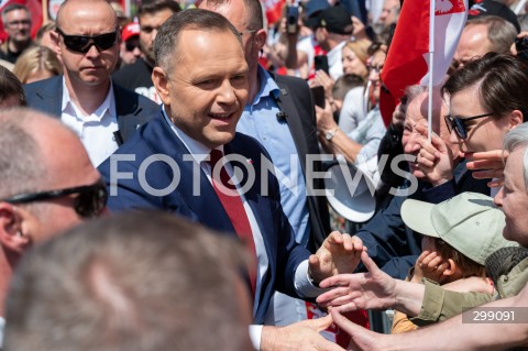  25.05.2025 WARSZAWA<br />
MARSZ ZA POLSKA<br />
MARSZ ZWOLENNIKOW KAROLA NAWROCKIEGO<br />
N/Z KAROL NAWROCKI<br />
FOT. MARCIN BANASZKIEWICZ/FOTONEWS  