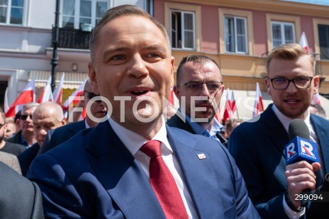  25.05.2025 WARSZAWA<br />
MARSZ ZA POLSKA<br />
MARSZ ZWOLENNIKOW KAROLA NAWROCKIEGO<br />
N/Z KAROL NAWROCKI<br />
FOT. MARCIN BANASZKIEWICZ/FOTONEWS  