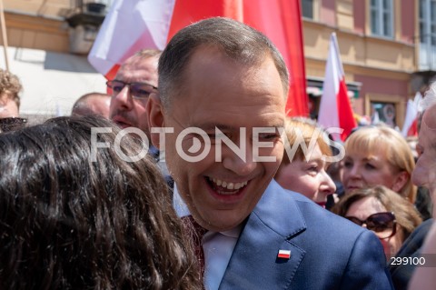  25.05.2025 WARSZAWA<br />
MARSZ ZA POLSKA<br />
MARSZ ZWOLENNIKOW KAROLA NAWROCKIEGO<br />
N/Z KAROL NAWROCKI<br />
FOT. MARCIN BANASZKIEWICZ/FOTONEWS  