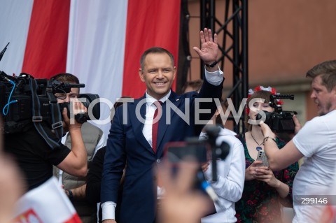  25.05.2025 WARSZAWA<br />
MARSZ ZA POLSKA<br />
MARSZ ZWOLENNIKOW KAROLA NAWROCKIEGO<br />
N/Z KAROL NAWROCKI<br />
FOT. MARCIN BANASZKIEWICZ/FOTONEWS  