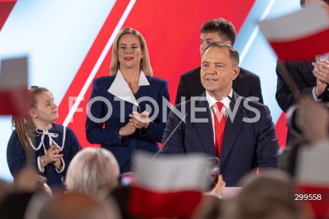  01.06.2025 WARSZAWA <br />
WYBORY PREZYDENCKIE 2025 <br />
DRUGA TURA WYBOROW PREZYDENCKICH <br />
WIECZOR WYBORCZY KANDYDATA NA PREZYDENTA RP KAROLA NAWROCKIEGO <br />
N/Z KAROL NAWROCKI<br />
FOT. ANTONI BYSZEWSKI/FOTONEWS 