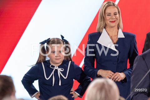  01.06.2025 WARSZAWA <br />
WYBORY PREZYDENCKIE 2025 <br />
DRUGA TURA WYBOROW PREZYDENCKICH <br />
WIECZOR WYBORCZY KANDYDATA NA PREZYDENTA RP KAROLA NAWROCKIEGO <br />
N/Z KATARZYNA NAWROCKA MARTA NAWROCKA<br />
FOT. ANTONI BYSZEWSKI/FOTONEWS 