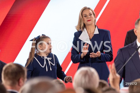  01.06.2025 WARSZAWA <br />
WYBORY PREZYDENCKIE 2025 <br />
DRUGA TURA WYBOROW PREZYDENCKICH <br />
WIECZOR WYBORCZY KANDYDATA NA PREZYDENTA RP KAROLA NAWROCKIEGO <br />
N/Z KATARZYNA NAWROCKA MARTA NAWROCKA<br />
FOT. ANTONI BYSZEWSKI/FOTONEWS 