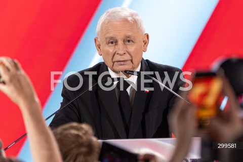  01.06.2025 WARSZAWA <br />
WYBORY PREZYDENCKIE 2025 <br />
DRUGA TURA WYBOROW PREZYDENCKICH <br />
WIECZOR WYBORCZY KANDYDATA NA PREZYDENTA RP KAROLA NAWROCKIEGO <br />
N/Z JAROSLAW KACZYNSKI<br />
FOT. ANTONI BYSZEWSKI/FOTONEWS 