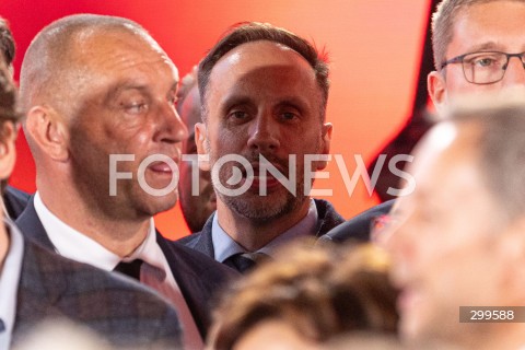  01.06.2025 WARSZAWA <br />
WYBORY PREZYDENCKIE 2025 <br />
DRUGA TURA WYBOROW PREZYDENCKICH <br />
WIECZOR WYBORCZY KANDYDATA NA PREZYDENTA RP KAROLA NAWROCKIEGO <br />
N/Z JANUSZ KOWALSKI<br />
FOT. ANTONI BYSZEWSKI/FOTONEWS 