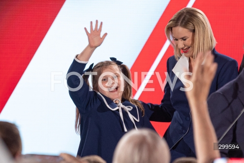  N01.06.2025 WARSZAWA <br />
WYBORY PREZYDENCKIE 2025 <br />
DRUGA TURA WYBOROW PREZYDENCKICH <br />
WIECZOR WYBORCZY KANDYDATA NA PREZYDENTA RP KAROLA NAWROCKIEGO <br />
N/Z KATARZYNA NAWROCKA MARTA NAWROCKA <br />
FOT. ANTONI BYSZEWSKI/FOTONEWS 