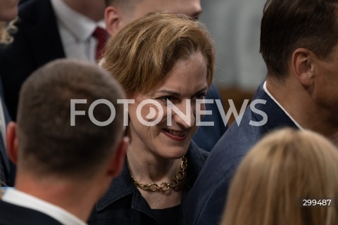  01.06.2025 WARSZAWA<br />
WYBORY PREZYDENCKIE 2025<br />
DRUGA TURA WYBOROW PREZYDENCKICH<br />
WIECZOR WYBORCZY RAFALA TRZASKOWSKIEGO<br />
N/Z ANNE APPLEBAUM<br />
FOT. MARCIN BANASZKIEWICZ/FOTONEWS  