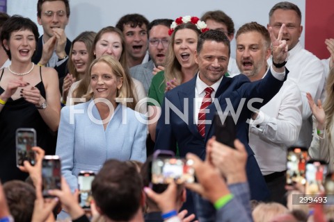  01.06.2025 WARSZAWA<br />
WYBORY PREZYDENCKIE 2025<br />
DRUGA TURA WYBOROW PREZYDENCKICH<br />
WIECZOR WYBORCZY RAFALA TRZASKOWSKIEGO<br />
N/Z MALGORZATA TRZASKOWSKA RAFAL TRZASKOWSKI<br />
FOT. MARCIN BANASZKIEWICZ/FOTONEWS  