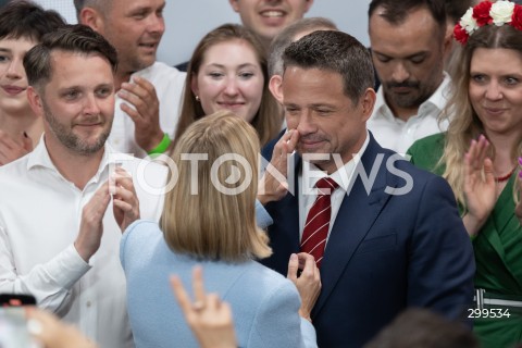  01.06.2025 WARSZAWA<br />
WYBORY PREZYDENCKIE 2025<br />
DRUGA TURA WYBOROW PREZYDENCKICH<br />
WIECZOR WYBORCZY RAFALA TRZASKOWSKIEGO<br />
N/Z MALGORZATA TRZASKOWSKA RAFAL TRZASKOWSKI<br />
FOT. MARCIN BANASZKIEWICZ/FOTONEWS  